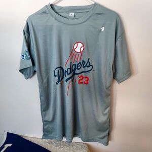 LA Dodgers Foundation 2023 Gray Wicking Sunset Run shirt Large Activewear